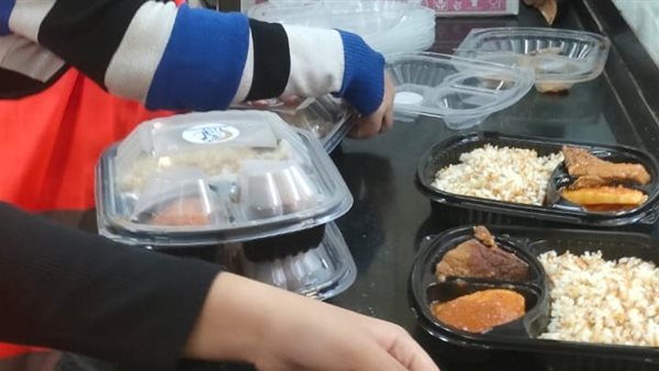 مطبخ رمضان داخل الكنيسة