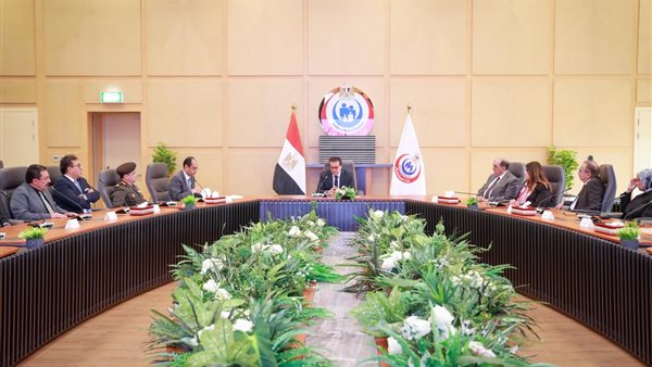 وزير الصحة الدكتور