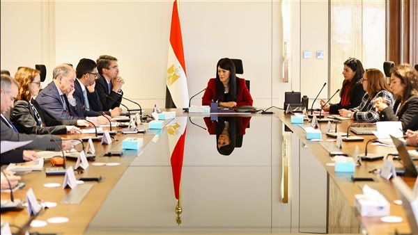 اجتماع وزيرة التخطيط