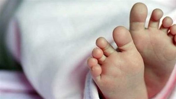  أم تنهي حياة نجلها