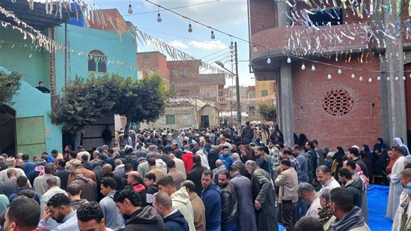 قرية إسحاقة تودع