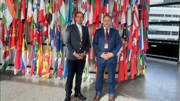  وفد صندوق مكافحة