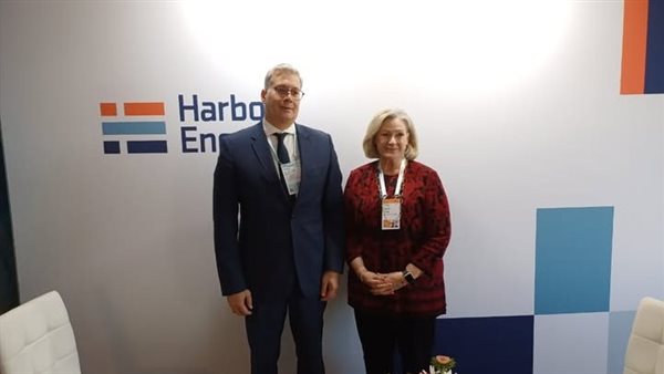 لقاء وزير البترول