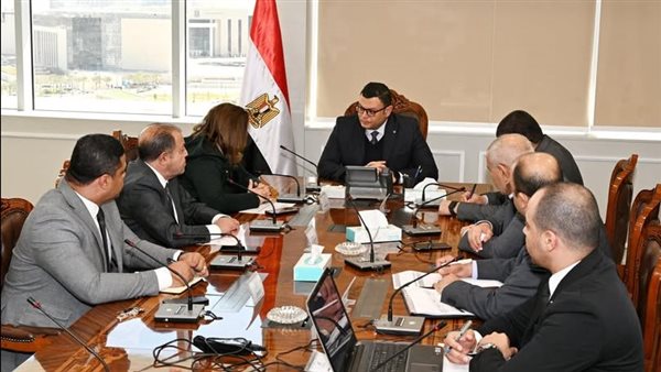 اجتماع وزير الإسكان