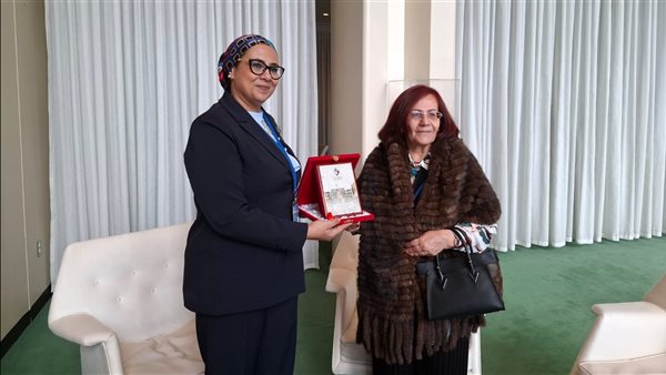 المستشارة أمل عمار