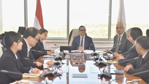 وزير الاستثمار ـ