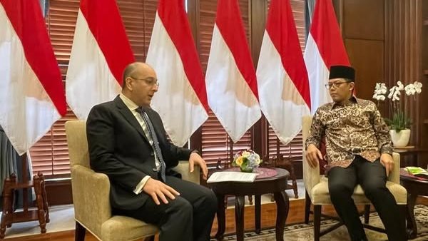 وزير الخارجية الإندونيسي