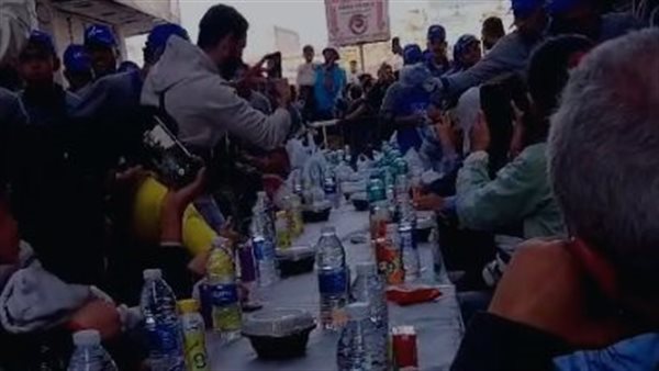 أكبر مائدة إفطار