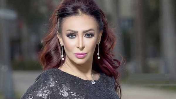  المطربة شاهيناز