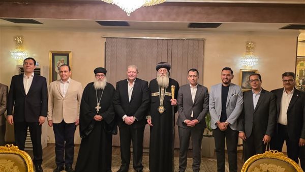 لقاء السفير المصري