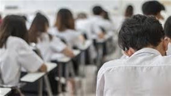  مواصفات امتحان اللغة