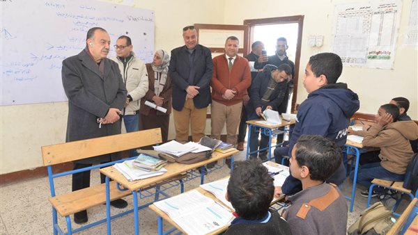 محافظ أسيوط اللواء