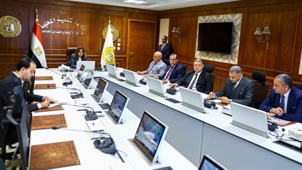 وزيرة التنمية المحلية