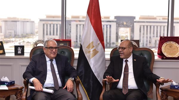 وزير العمل محمد جبران