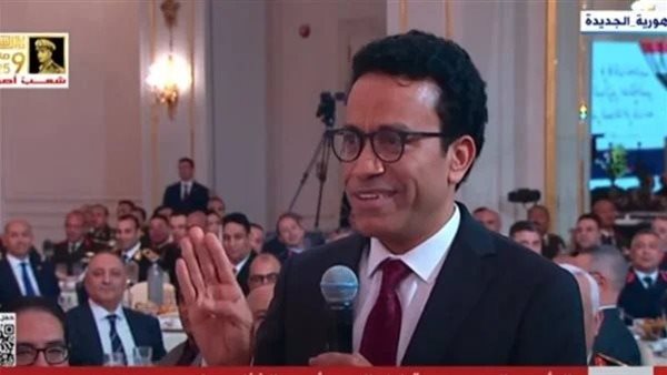 الفنان سامح حسين