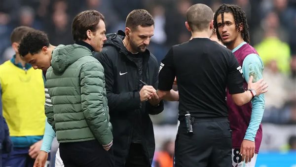 اللاعب التونسي غاضبا