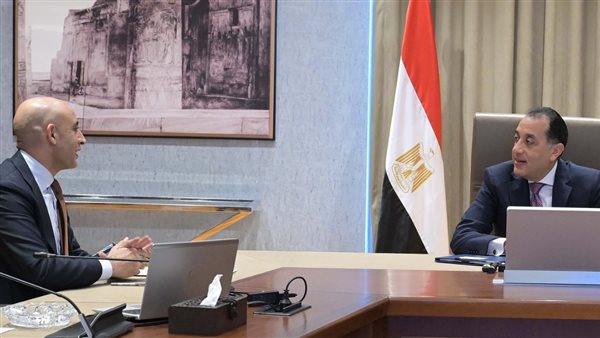 رئيس الوزراء ووزير