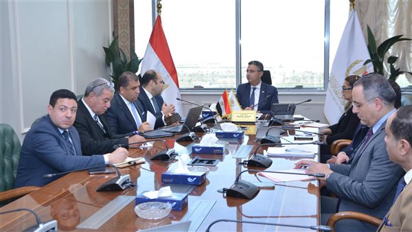 وزير التموين 