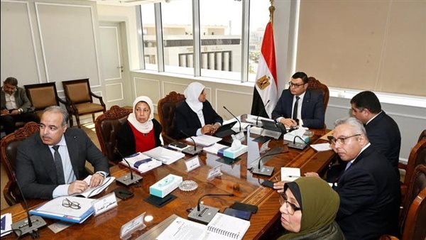 اجتماع وزير الإسكان