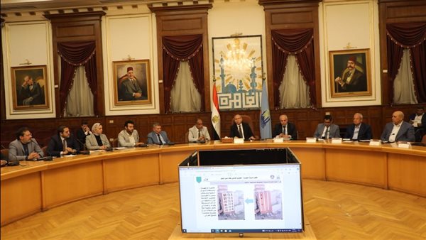 اجتماع محافظ القاهرة