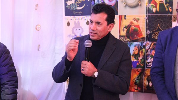 وزير الشباب والرياضة