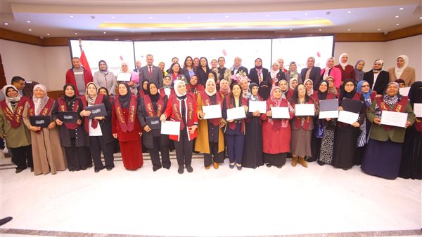 احتفالية الأم المثالية