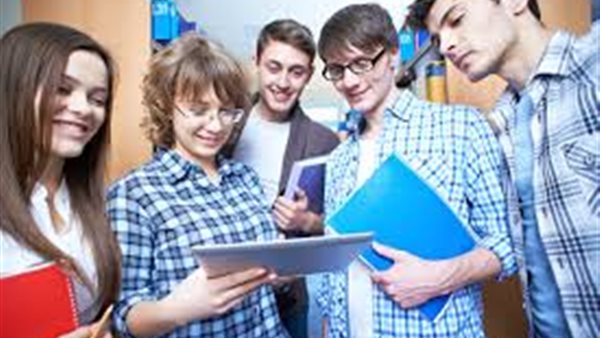  مواصفات امتحان اللغة