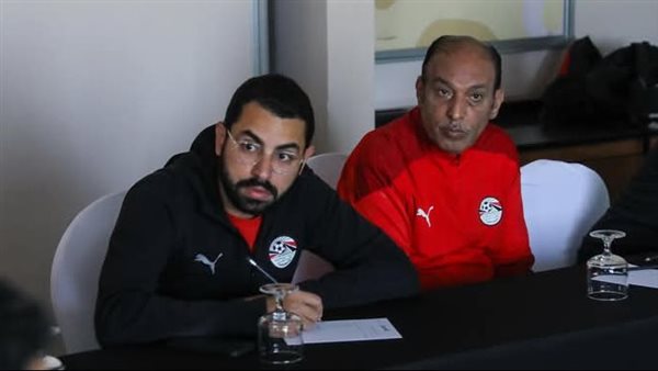 مصر بالأحمر وسيراليون