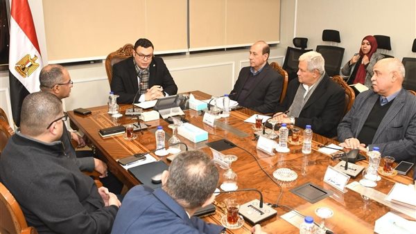 وزير الاسكان  المهندس