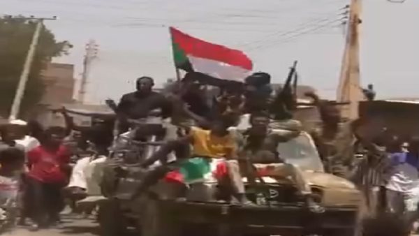 احتفالات للشعب السودانى