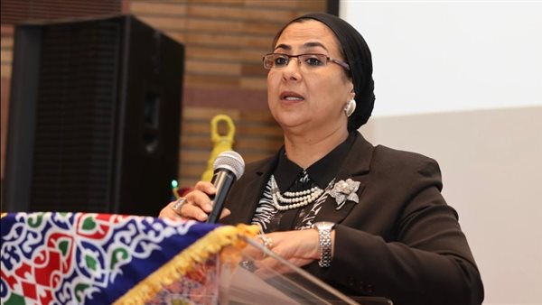 المستشارة أمل عمار