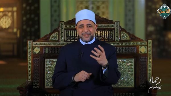  الدكتور أيمن أبو