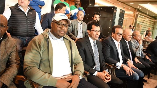 الدكتور أشرف صبحي