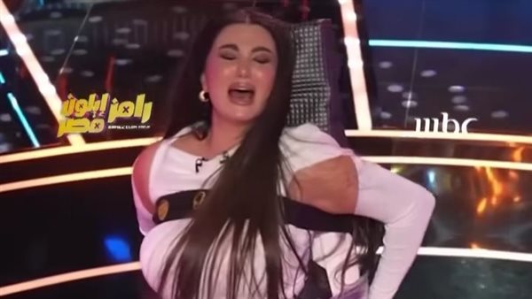 هدي الإتربي ضيفة