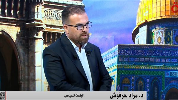  باحث سياسي  الدكتور