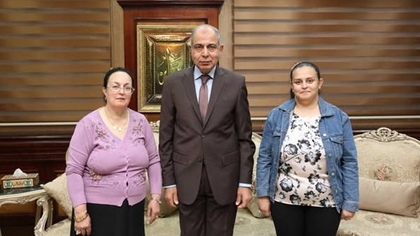 محافظ المنيا ـ الفائزة