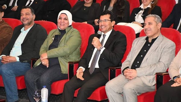 فعوزير الشباب والرياضة