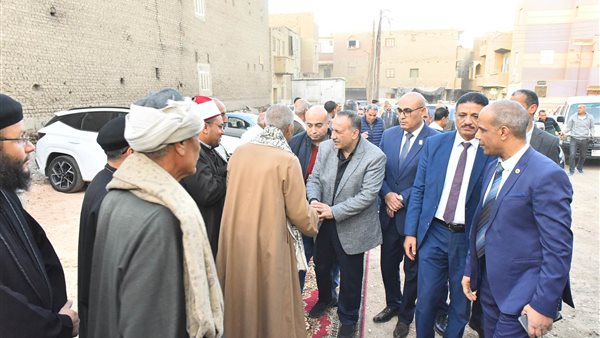 محافظ أسيوط