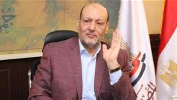  رئيس حزب ”المصريين“