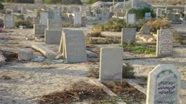 حكم زيارة المقابر