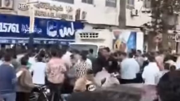 مشاجرة داخل محل بَلبَن