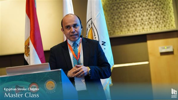 الدكتور وسام فتحى