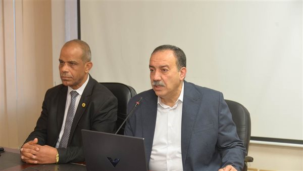 محافظ أسيوط 