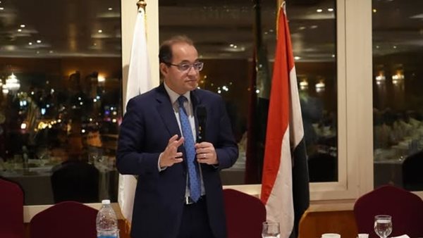 وزير المالية أحمد