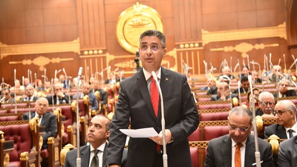 وزير التموين الدكتور