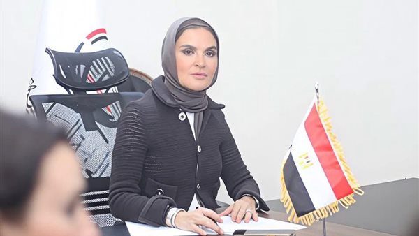 الدكتورة سحر نصر