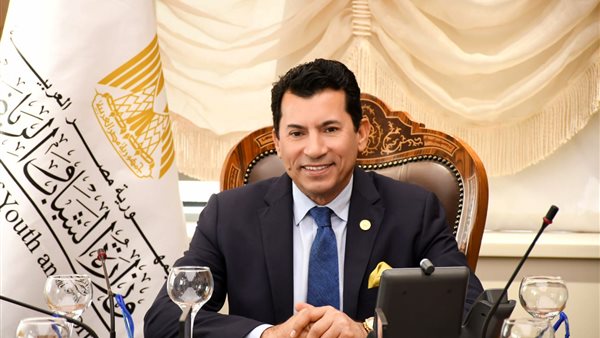 وزير الشباب والرياضة