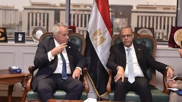 جانب من اللقاء 