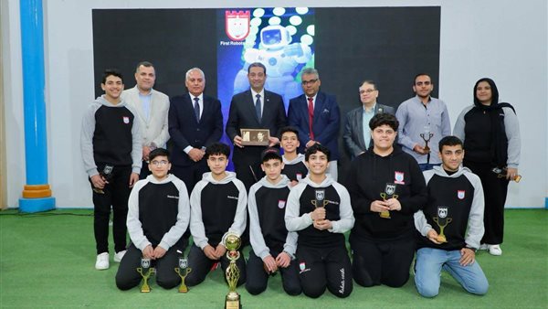 محافظ دمياط يشارك