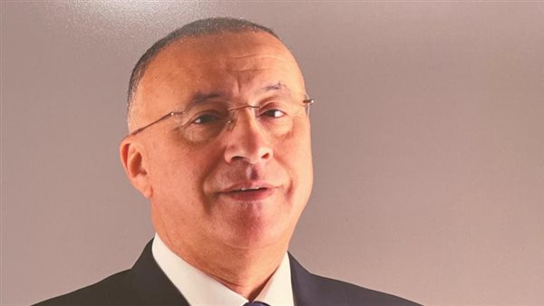  رجل الأعمال عاصم